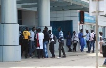 Ecobank : Un étudiant pompe 323 millions