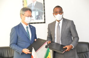 LE JAPON ACCOMPAGNE LA RIPOSTE DU SENEGAL SIGNATURE DE L’ECHANGE DE NOTES RELATIF A LA FOURNITURE D’EQUIPEMENTS MEDICAUX