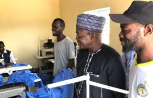 Sangalkam: Oumar Gueye rend visite aux tailleurs bénéficiaires du Programme Xéyu Ndaw Yi