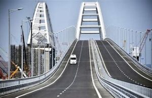 Pont de Crimée: Poutine dénonce un acte terroriste