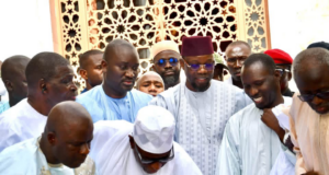 Tabaski 2026: Ousmane Sonko accomplit la prière de l’Eid à Massalikul Jinan