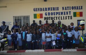 CONCEPT « ARMÉE NATION » RÉNOVÉ : L’ECOLE « LES HIRONDELLES » EN VISITE AU QUARTIER SAMBA DIERY DIALLO*